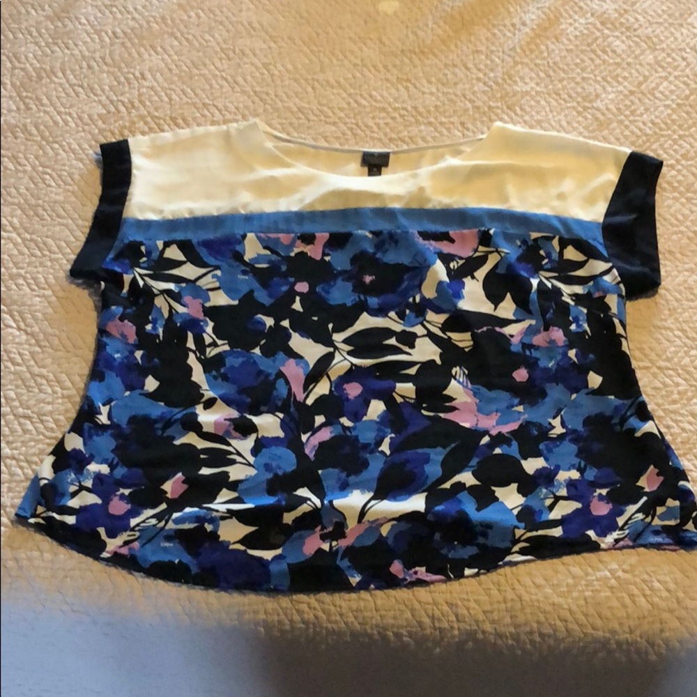 Worthington 1X blouse floral print.